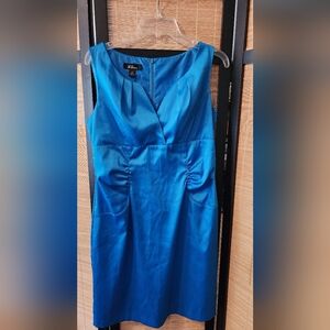 AGB Blue Ruched Sheath Midi Dress